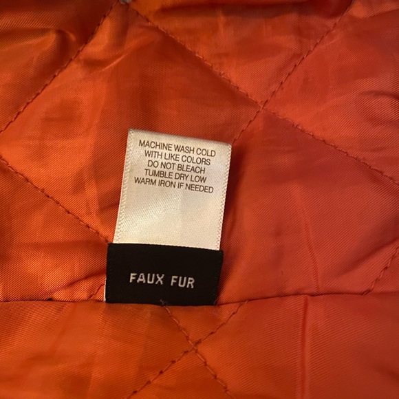 Dress Barn Women’s XL Forest Green Winter Coat with Faux Fur Hood - Picture 6 of 10